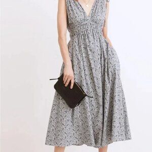 Madewell Sophia Smocked Midi Dress in Florentine Floral Sz Medium